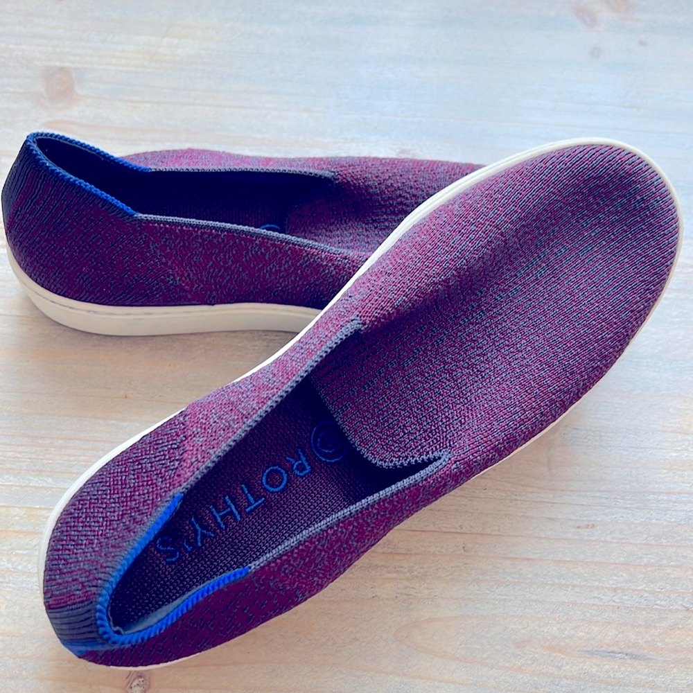 Rothy’s woman’s sneaker size 8 in purple: magenta color with blue undertones